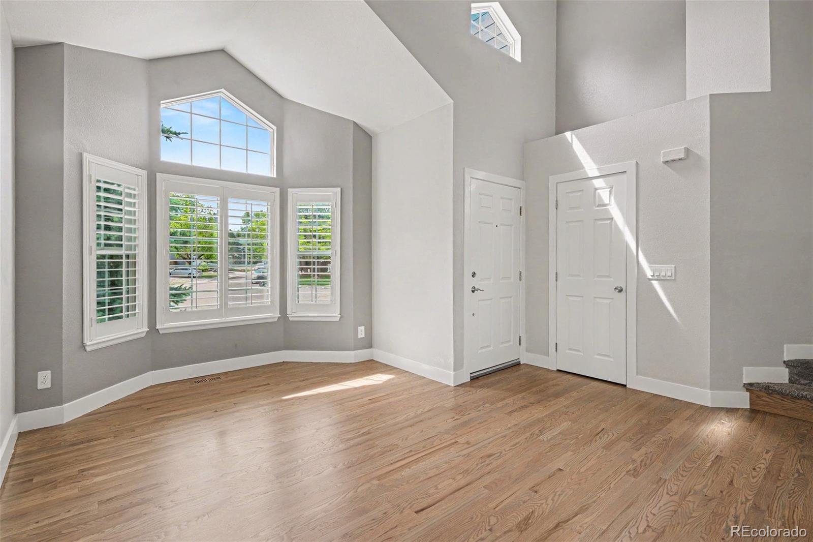 995 Garden Drive Highlands Ranch, CO 80126 - Photo 4 of 45