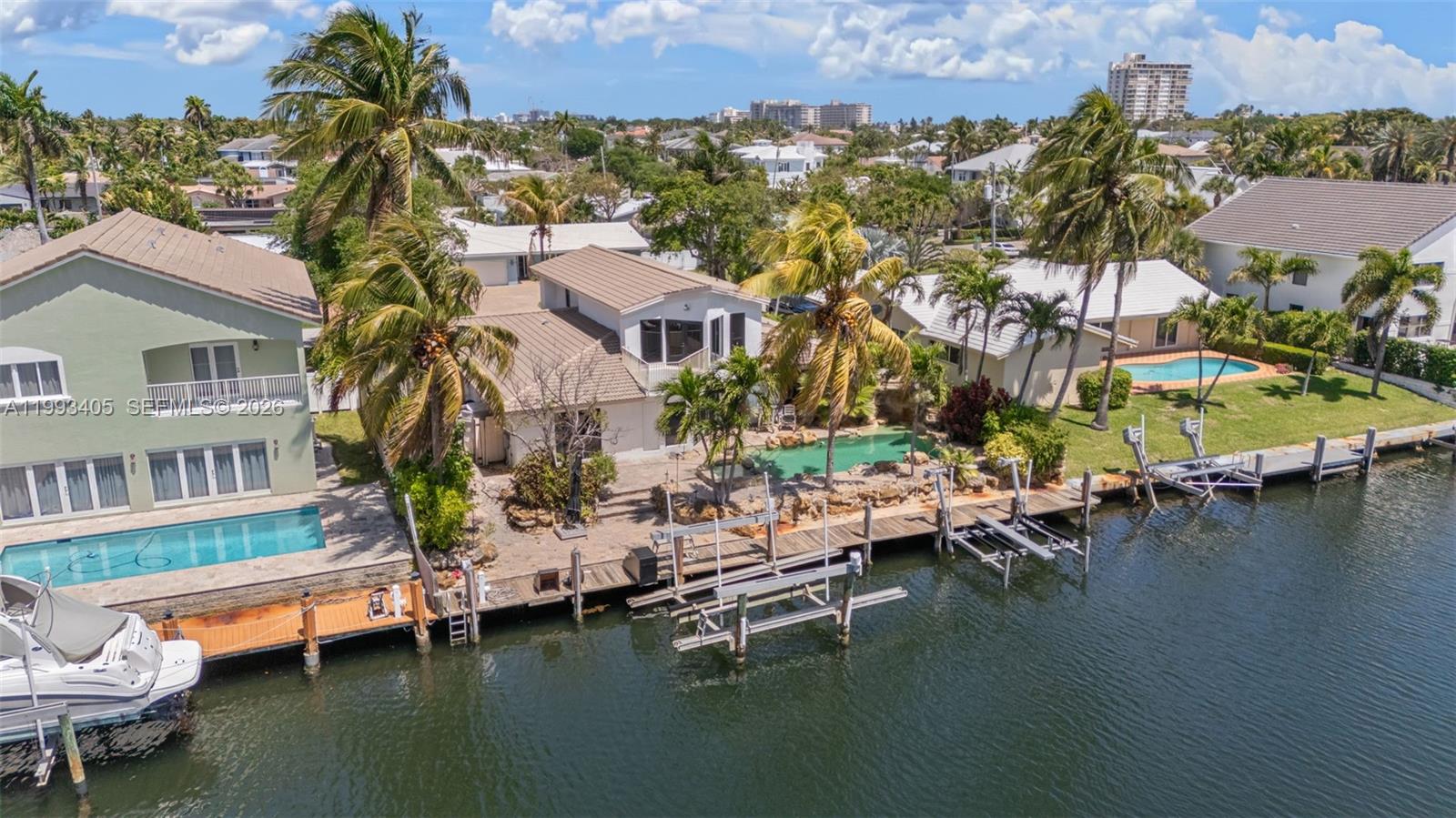 2858 Northeast 33rd Street Lighthouse Point, FL 33064 - Photo 22 of 24