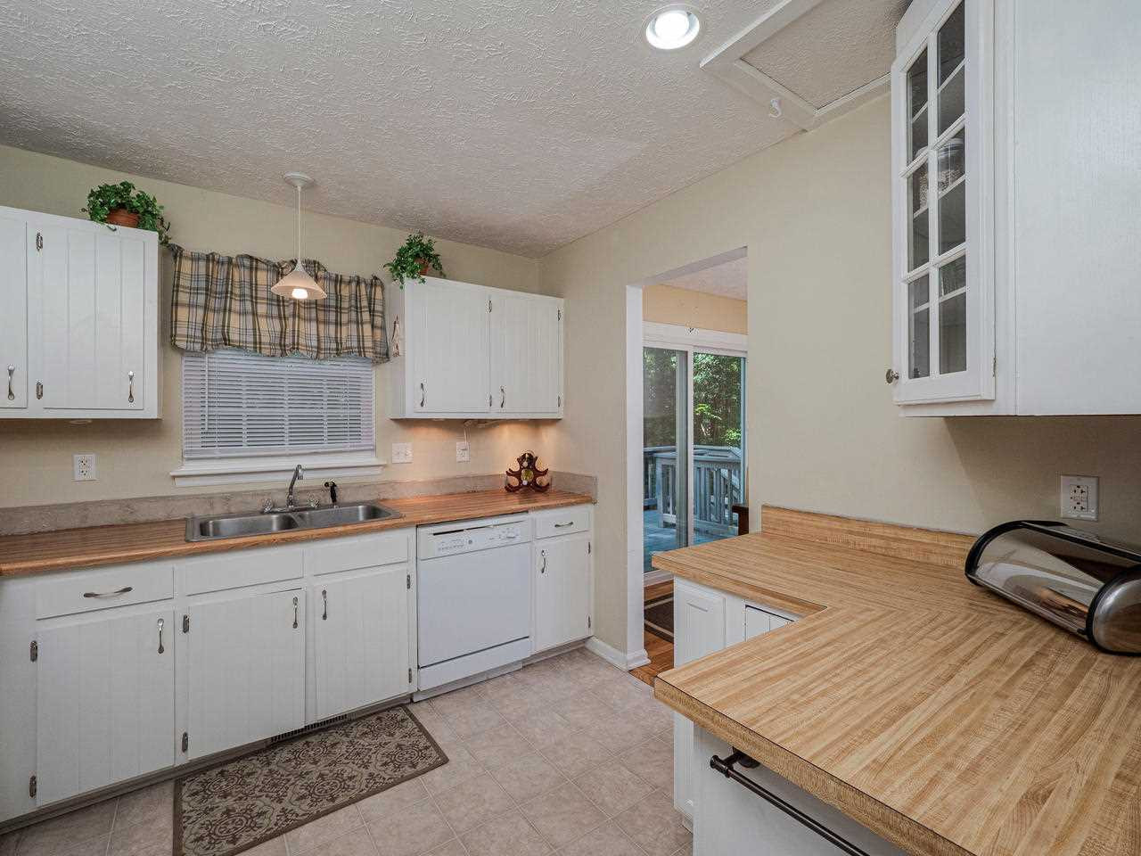 4236 Labrador Drive Raleigh, NC 27616 - Photo 10 of 30 Photo 10