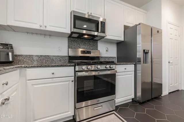 $665,000 | 344 Campbell Court, Santa Paula, CA 93060