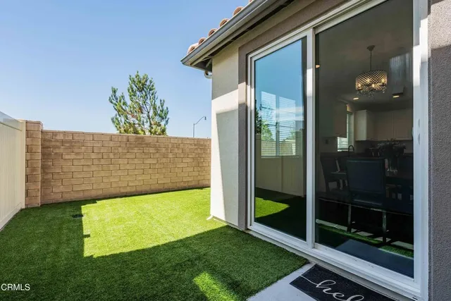 $665,000 | 344 Campbell Court, Santa Paula, CA 93060