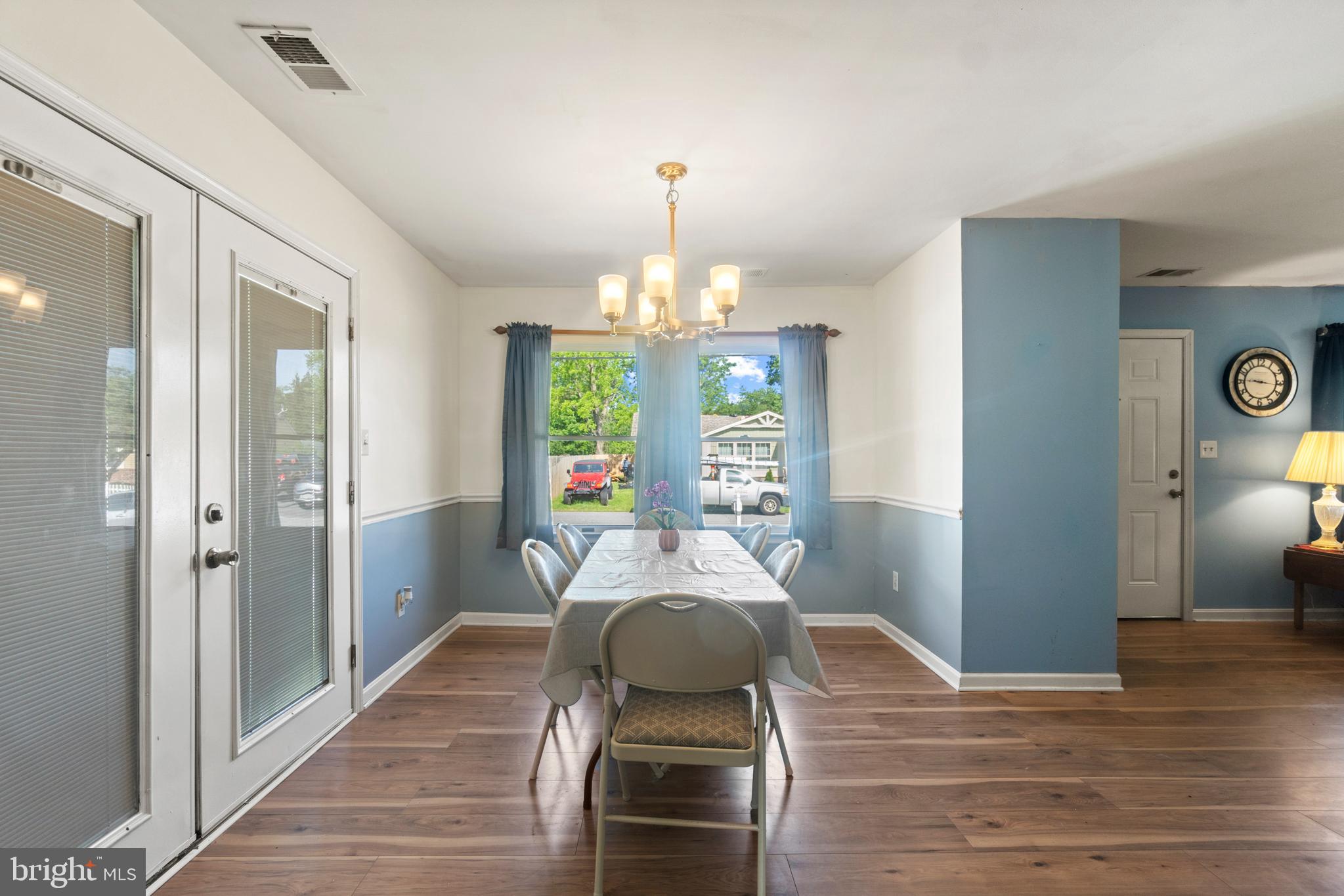 8393 Lockwood Road Pasadena, MD 21122 - Photo 8 of 39 Gallery Image 8