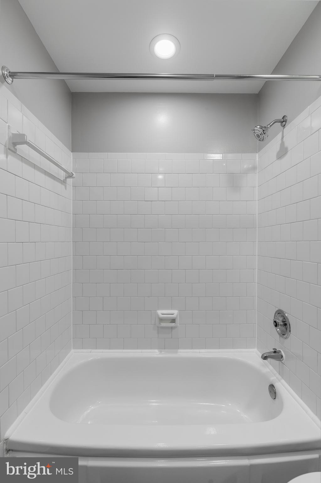 1324 Denbright Road Catonsville, MD 21228 - Photo 13 of 31