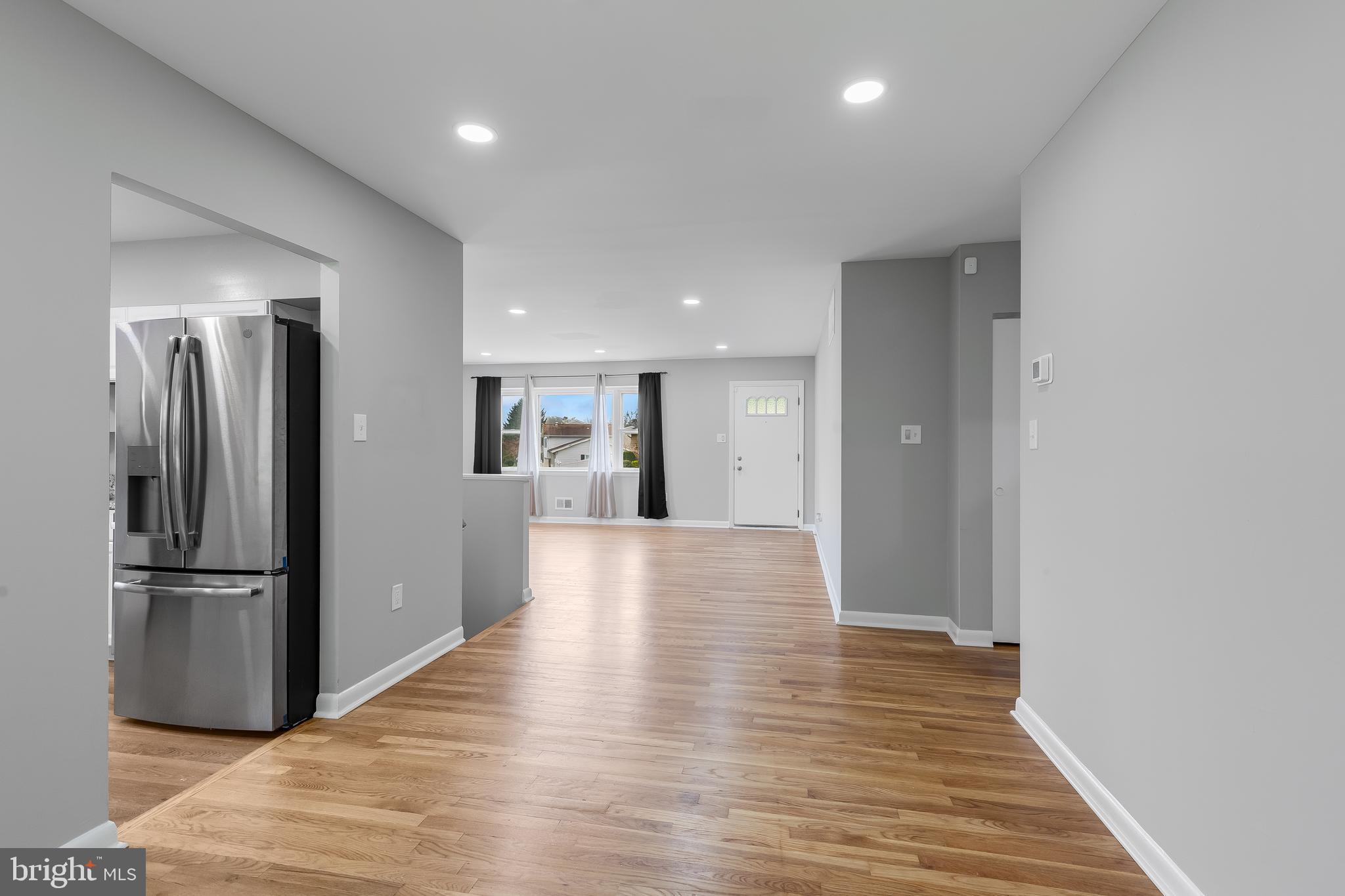 1324 Denbright Road Catonsville, MD 21228 - Photo 5 of 31