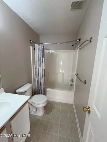 $1,100 | 809 Timberlake Trail, Jacksonville, NC 28546