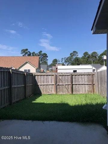 $1,100 | 809 Timberlake Trail, Jacksonville, NC 28546