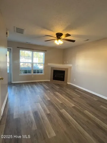 $1,100 | 809 Timberlake Trail, Jacksonville, NC 28546