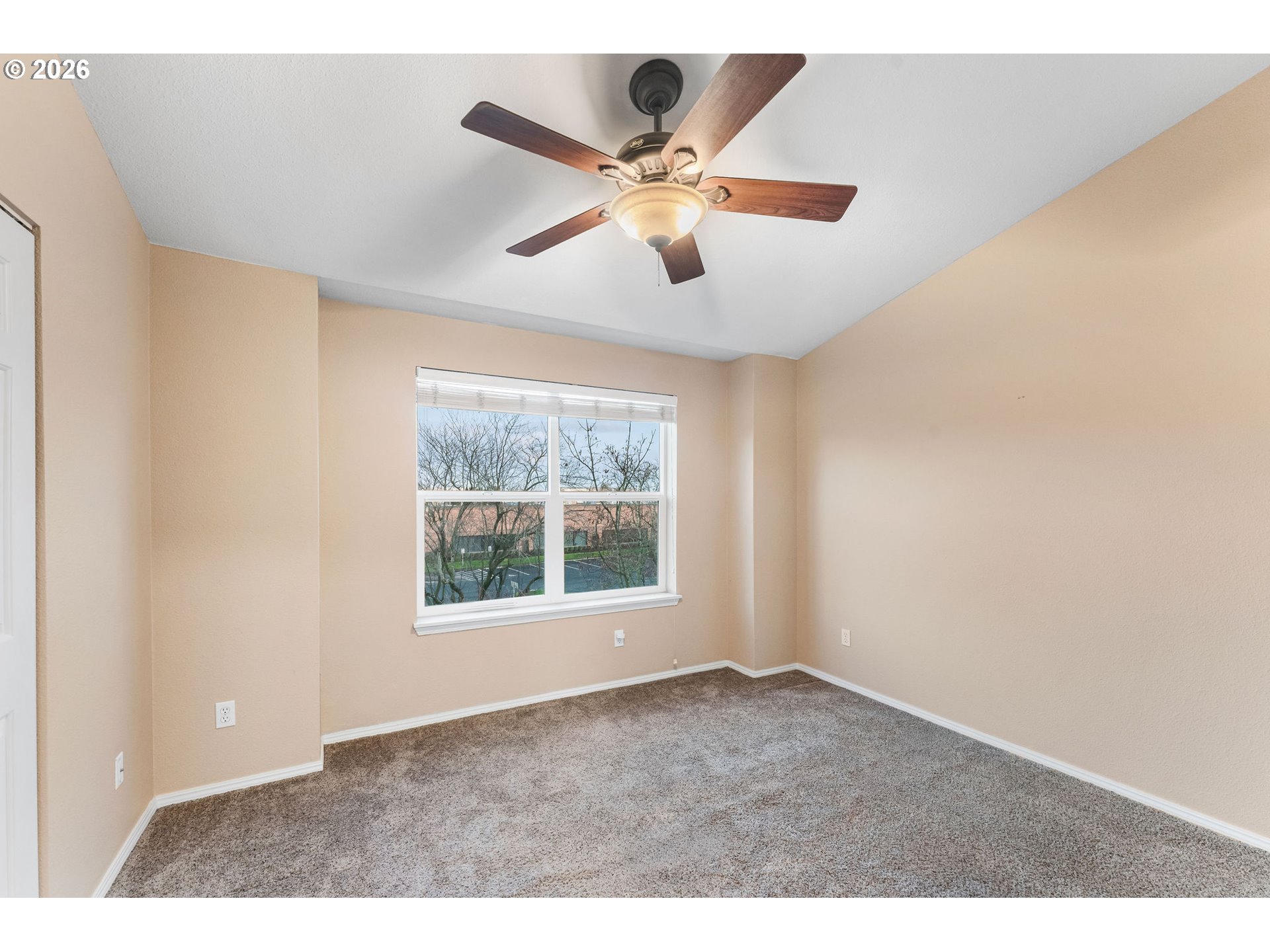 1816 Southeast Cutter Lane Vancouver, WA 98661 - Photo 34 of 43 a view of an empty room with a ceiling fan