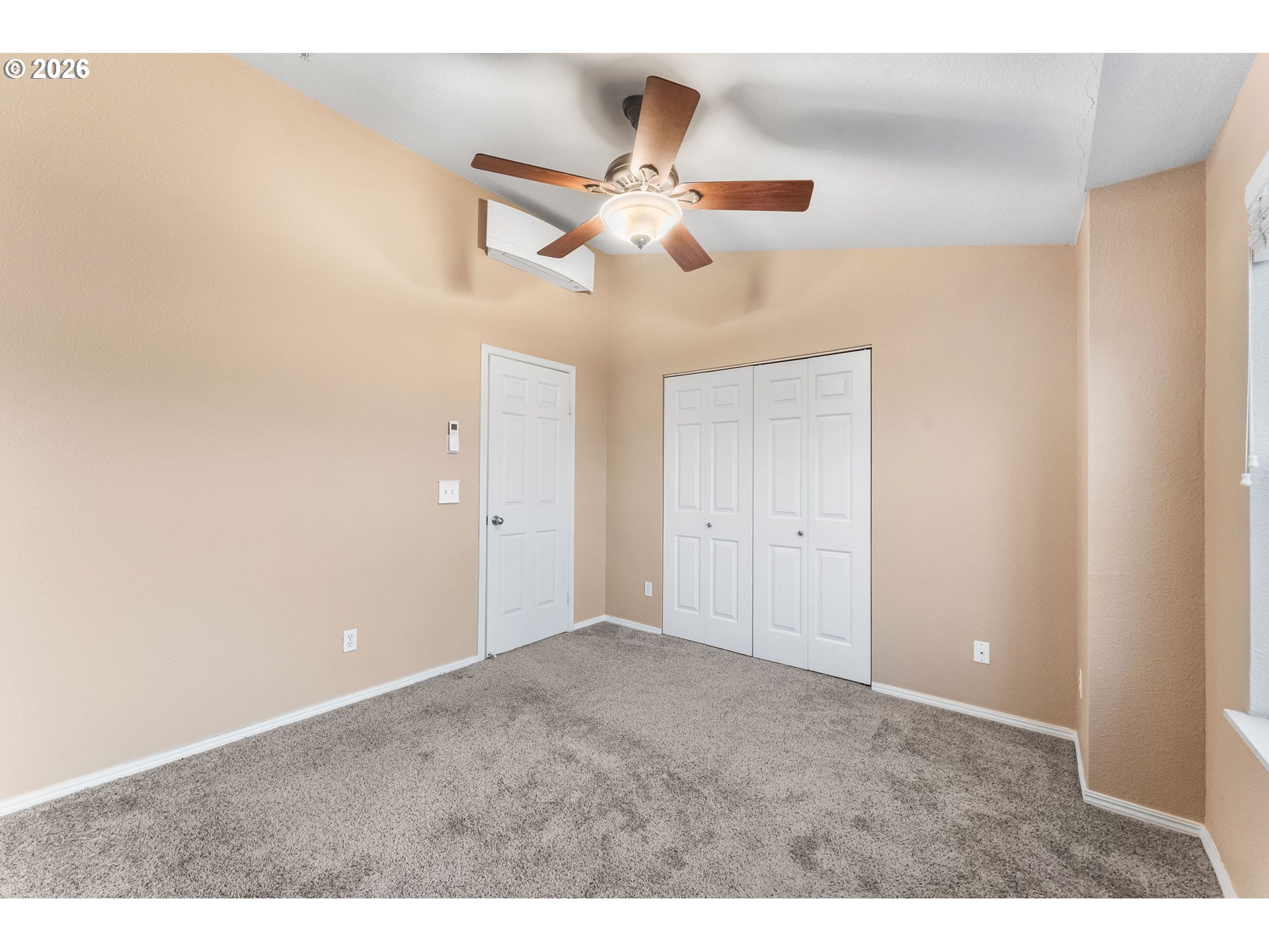 1816 Southeast Cutter Lane Vancouver, WA 98661 - Photo 35 of 43 a view of an empty room
