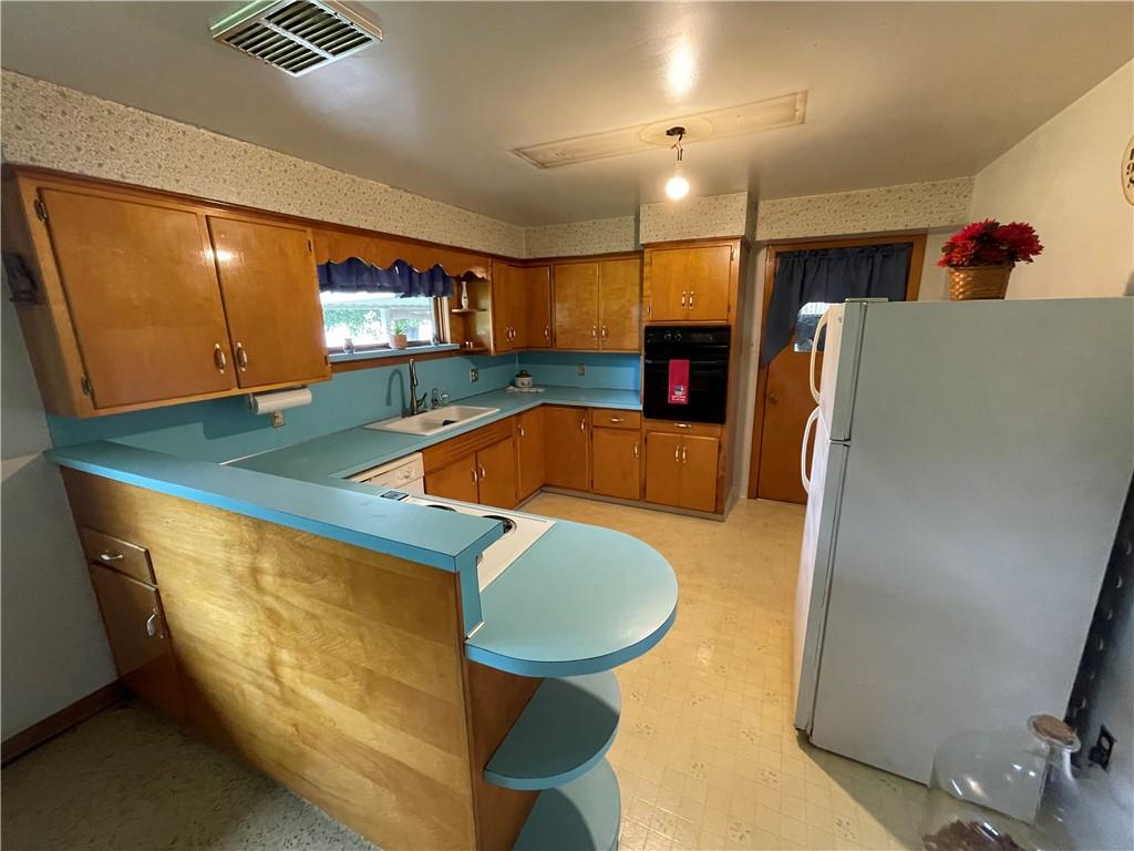 210 Ben Franklin Road South Indiana, PA 15701 - Photo 10 of 17 Gallery Image 10
