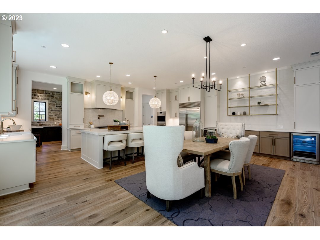 1012 Lake Front Road Lake Oswego, OR 97034 - Photo 5 of 43 Gallery Image 5