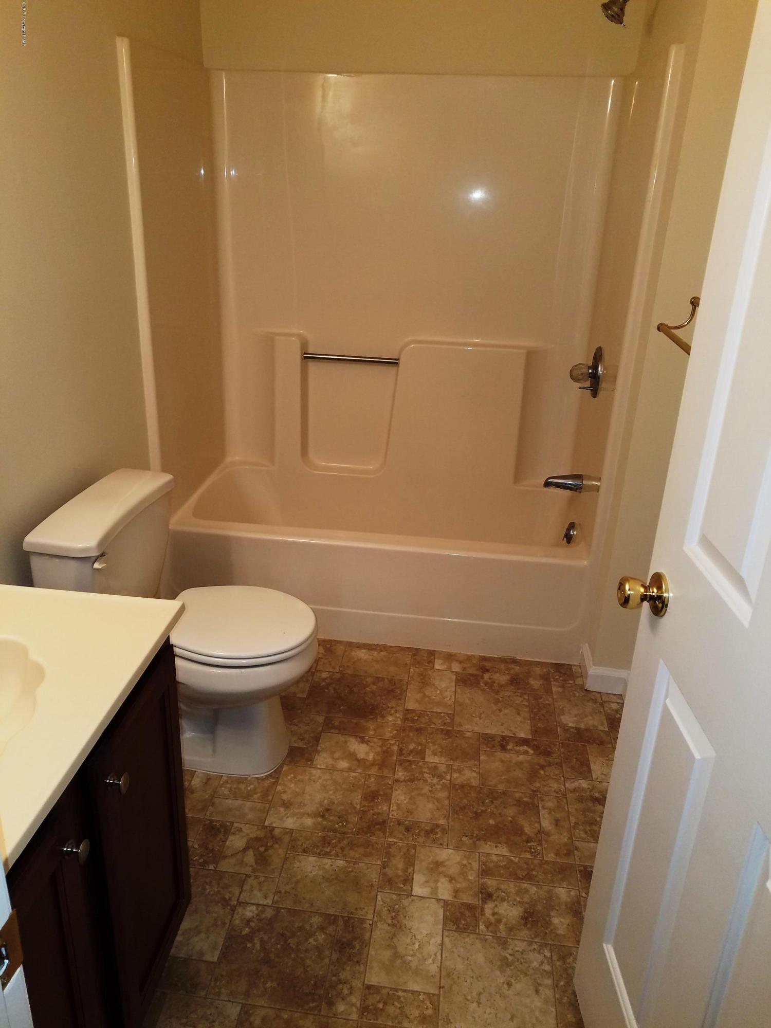 1580 Reish Road Stroudsburg, PA 18360 - Photo 23 of 32 First Floor Bath 2