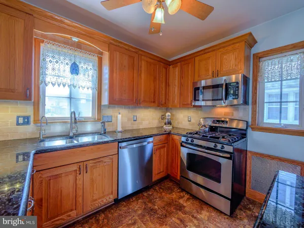 $400,000 | 4030 Huey Avenue, Drexel Hill, PA 19026