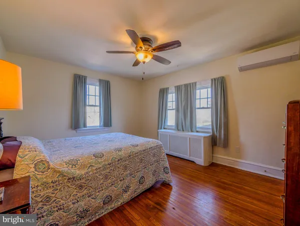 $400,000 | 4030 Huey Avenue, Drexel Hill, PA 19026