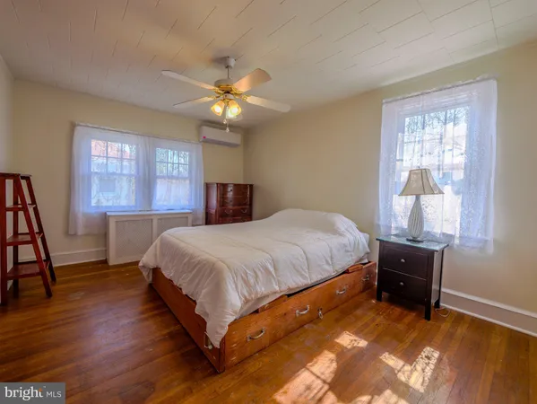 $400,000 | 4030 Huey Avenue, Drexel Hill, PA 19026