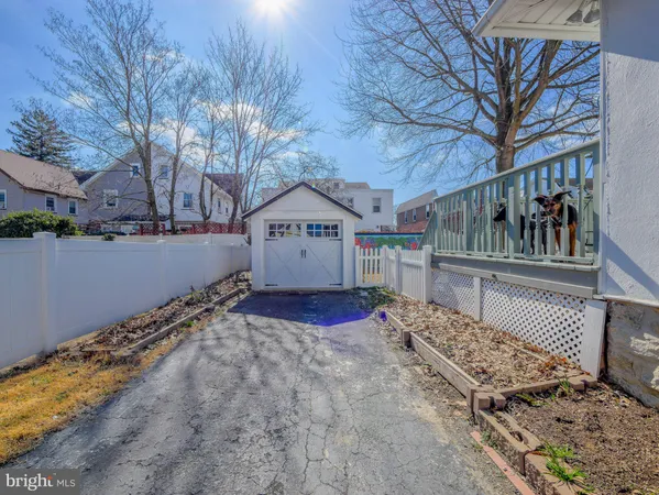 $400,000 | 4030 Huey Avenue, Drexel Hill, PA 19026