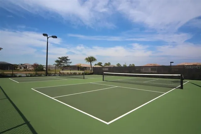 $2,400 | 20335 Lagente Circle, Venice, FL 34293