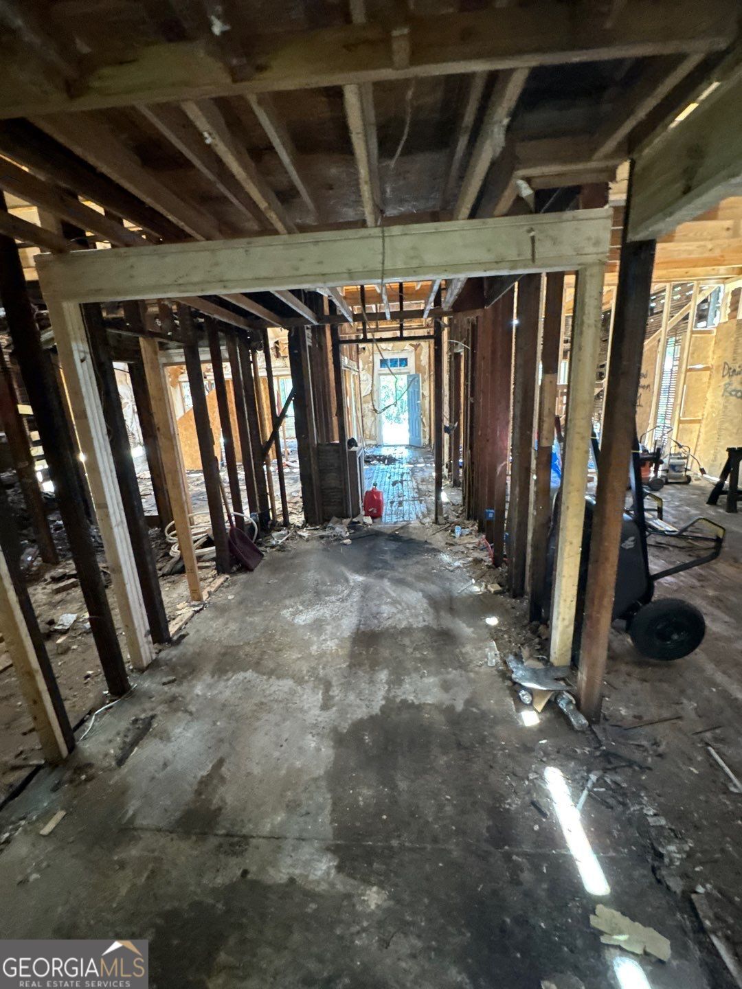 1812 5th Avenue West Macon, GA 31201 - Photo 14 of 22 a view of a room with gym equipment
