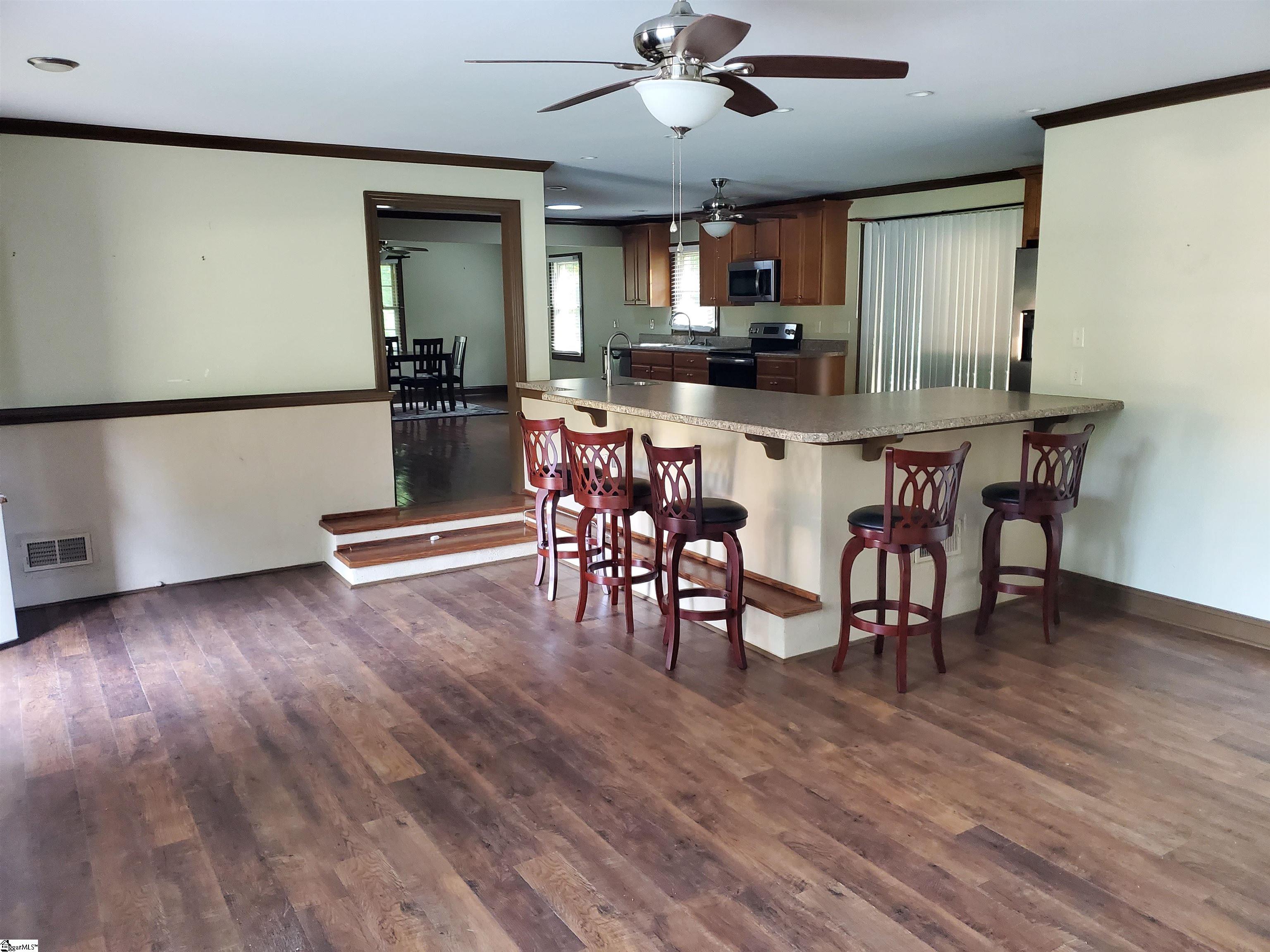 71 State Rd S-30-483 Clinton, SC 29325 - Photo 3 of 14 Gallery Image 3