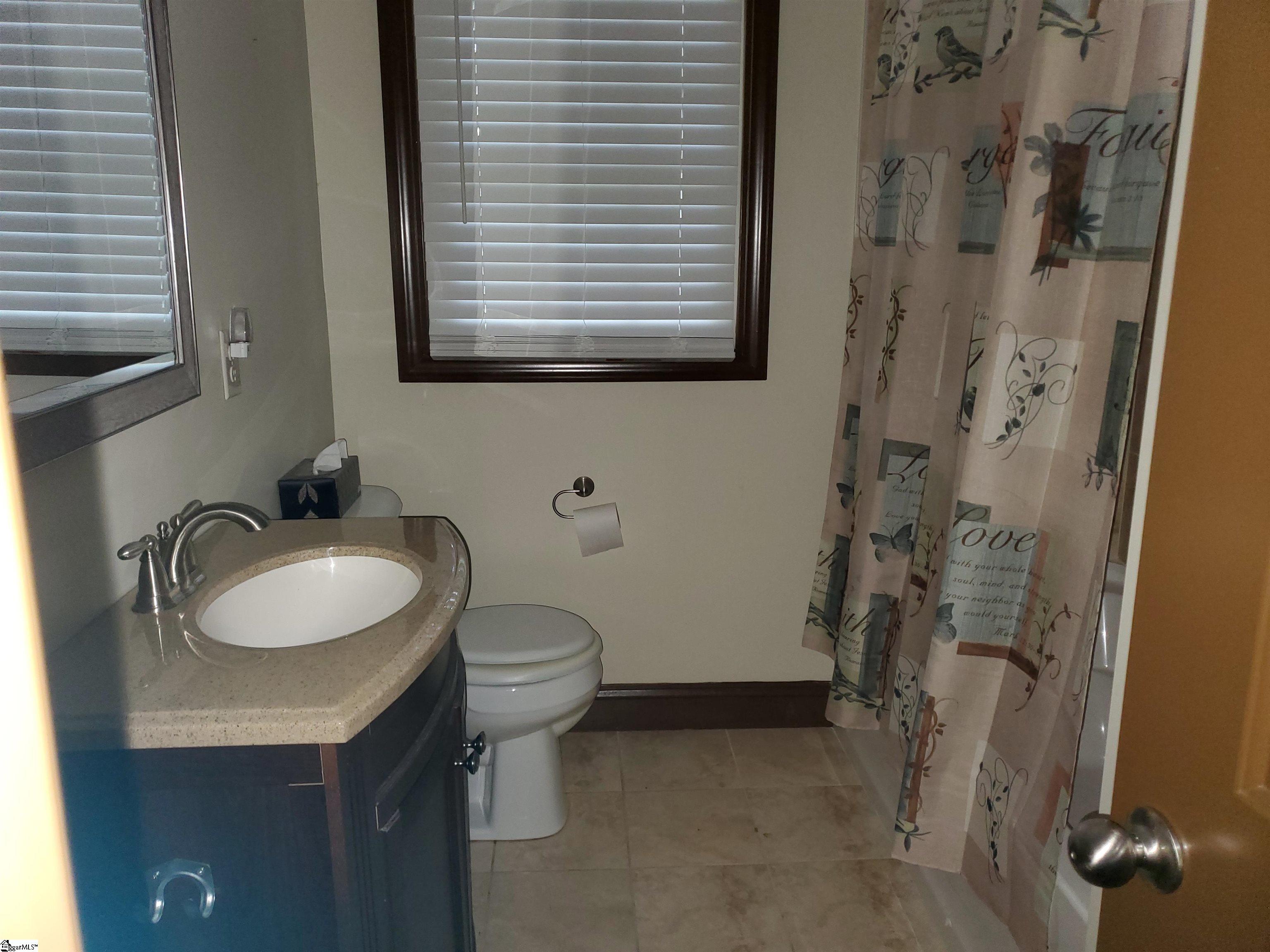 71 State Rd S-30-483 Clinton, SC 29325 - Photo 8 of 14 Gallery Image 8