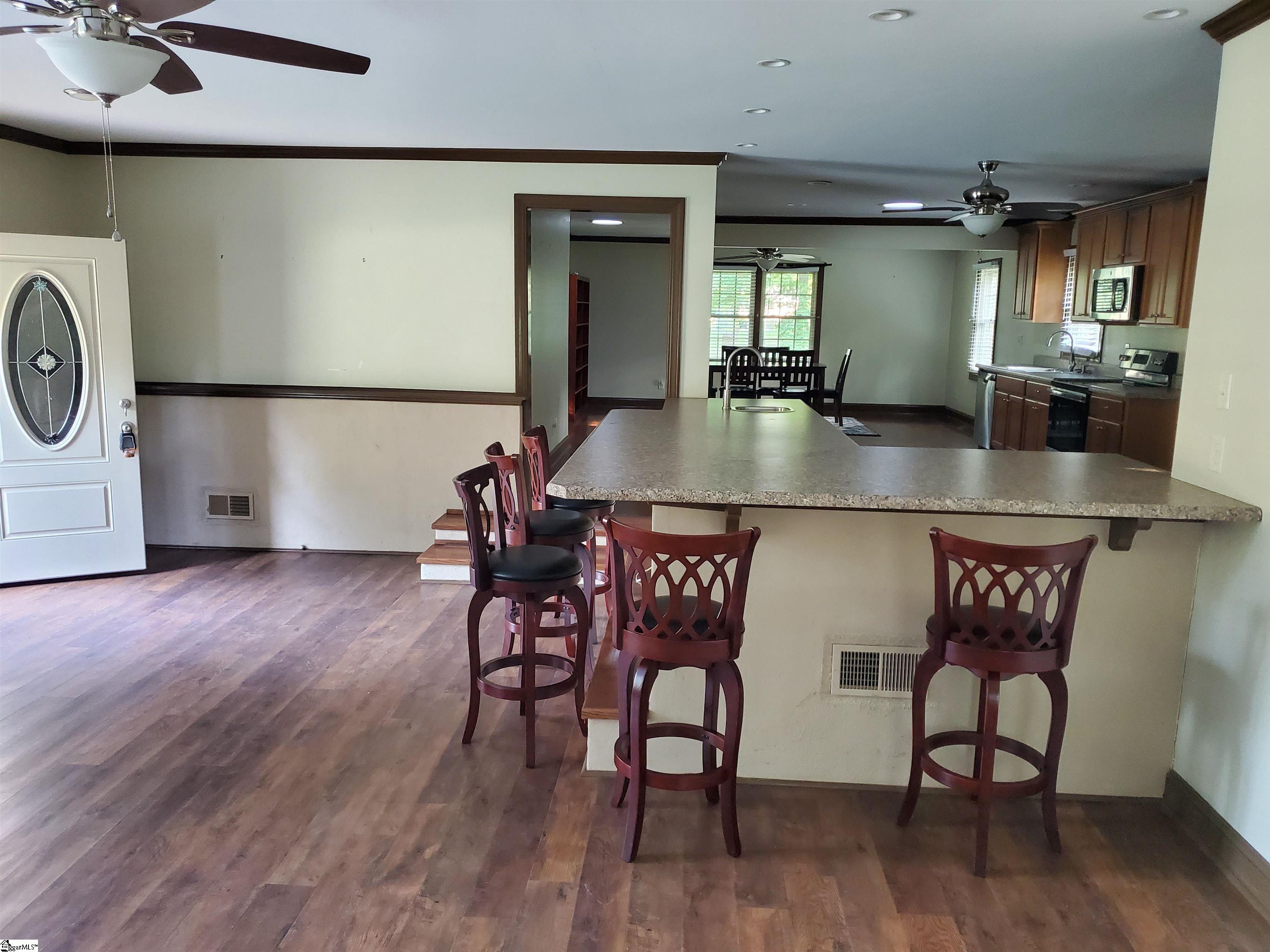 71 State Rd S-30-483 Clinton, SC 29325 - Photo 10 of 14 Gallery Image 10