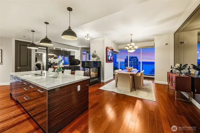 $1,775,000 | 1920 4th Avenue, Unit 2303, Seattle, WA 98101