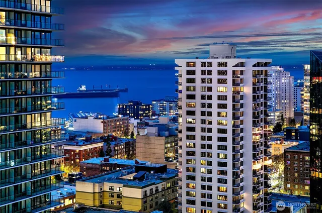 $1,775,000 | 1920 4th Avenue, Unit 2303, Seattle, WA 98101