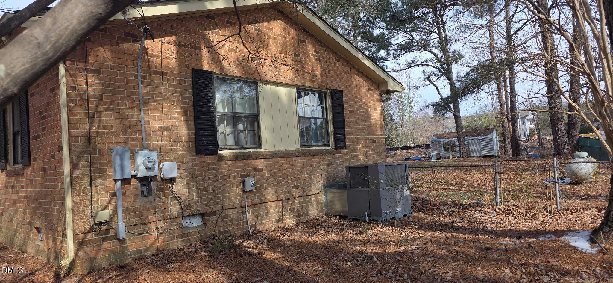 5413 Olive Road Raleigh, NC 27606 - Photo 3 of 36 5900614679822116008