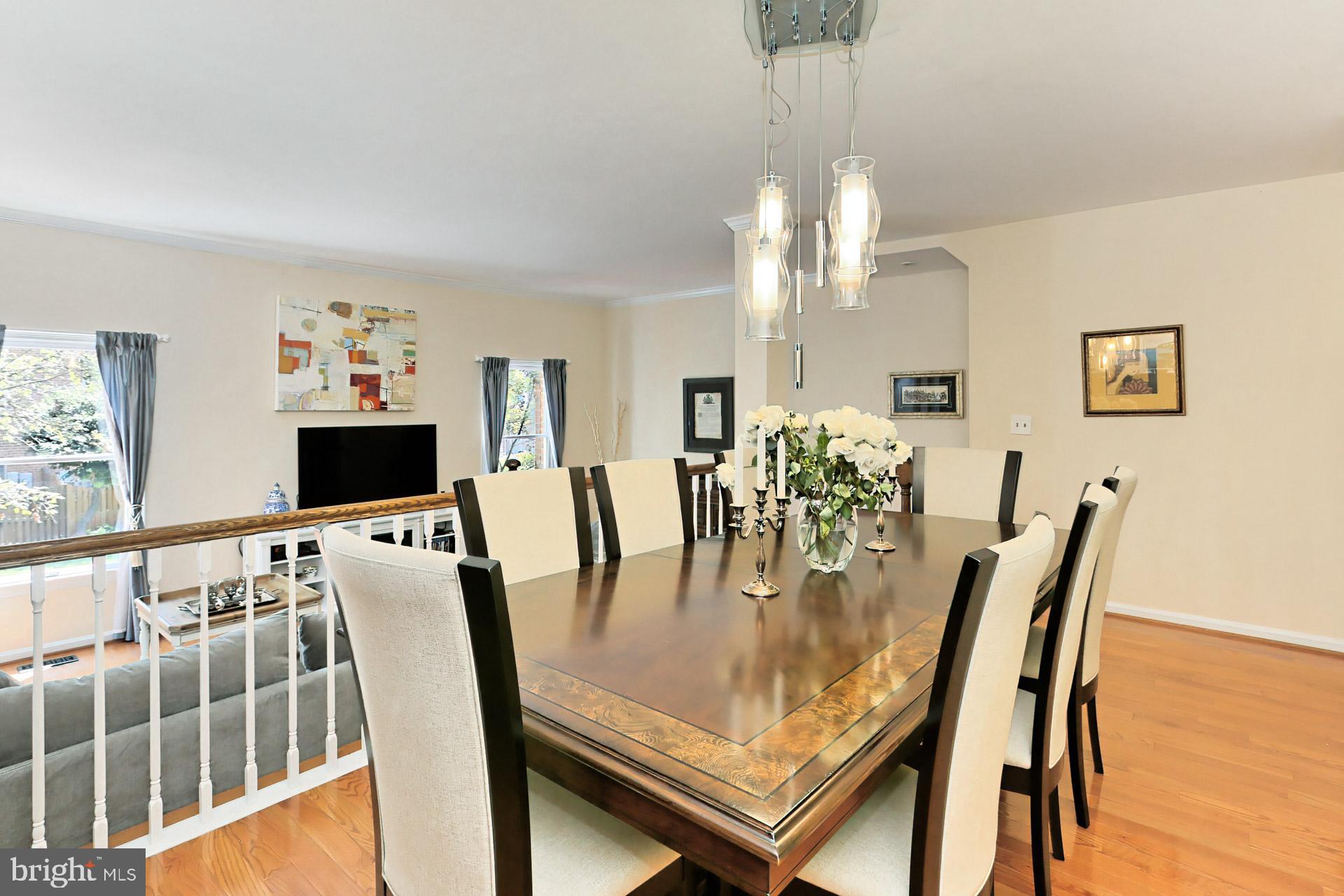 2941 Oakborough Square Oakton, VA 22124 - Photo 13 of 38