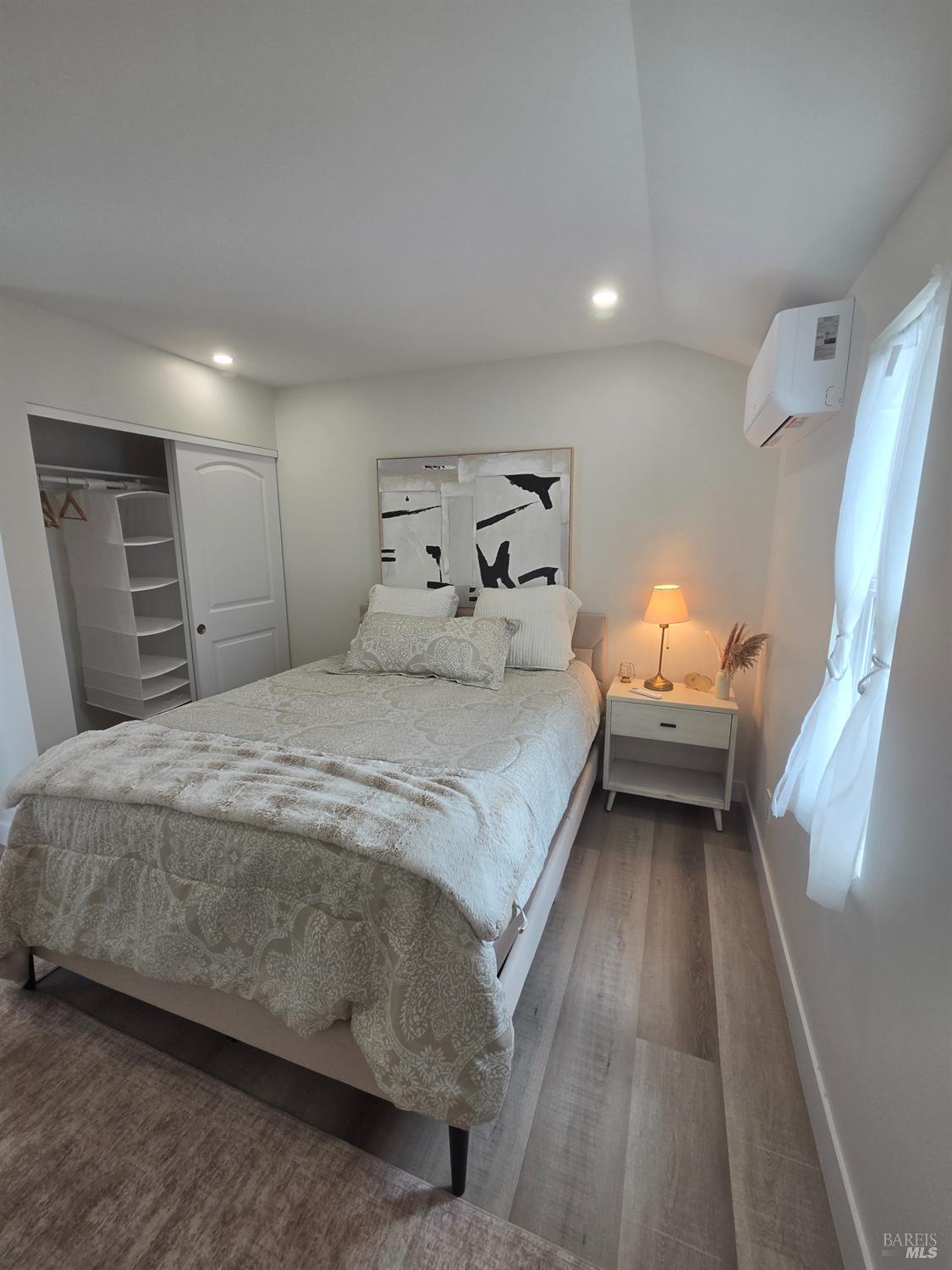 3315 Primrose Court Santa Rosa, CA 95407 - Photo 11 of 19 Primary bedroom
