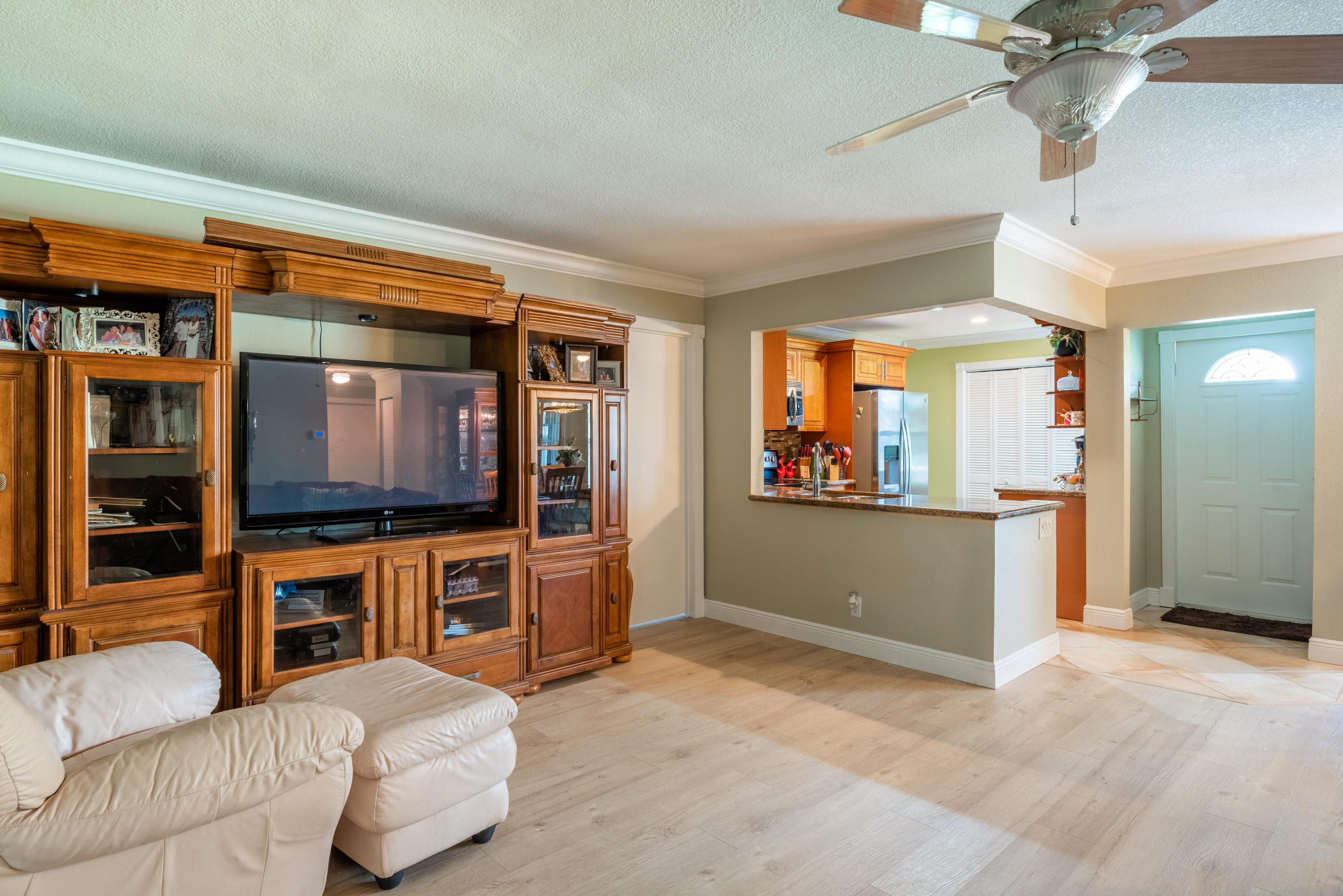 9396 Gettysburg Road Boca Raton, FL 33434 - Photo 8 of 39 9396 Gettysburg Rd, boca raton-10