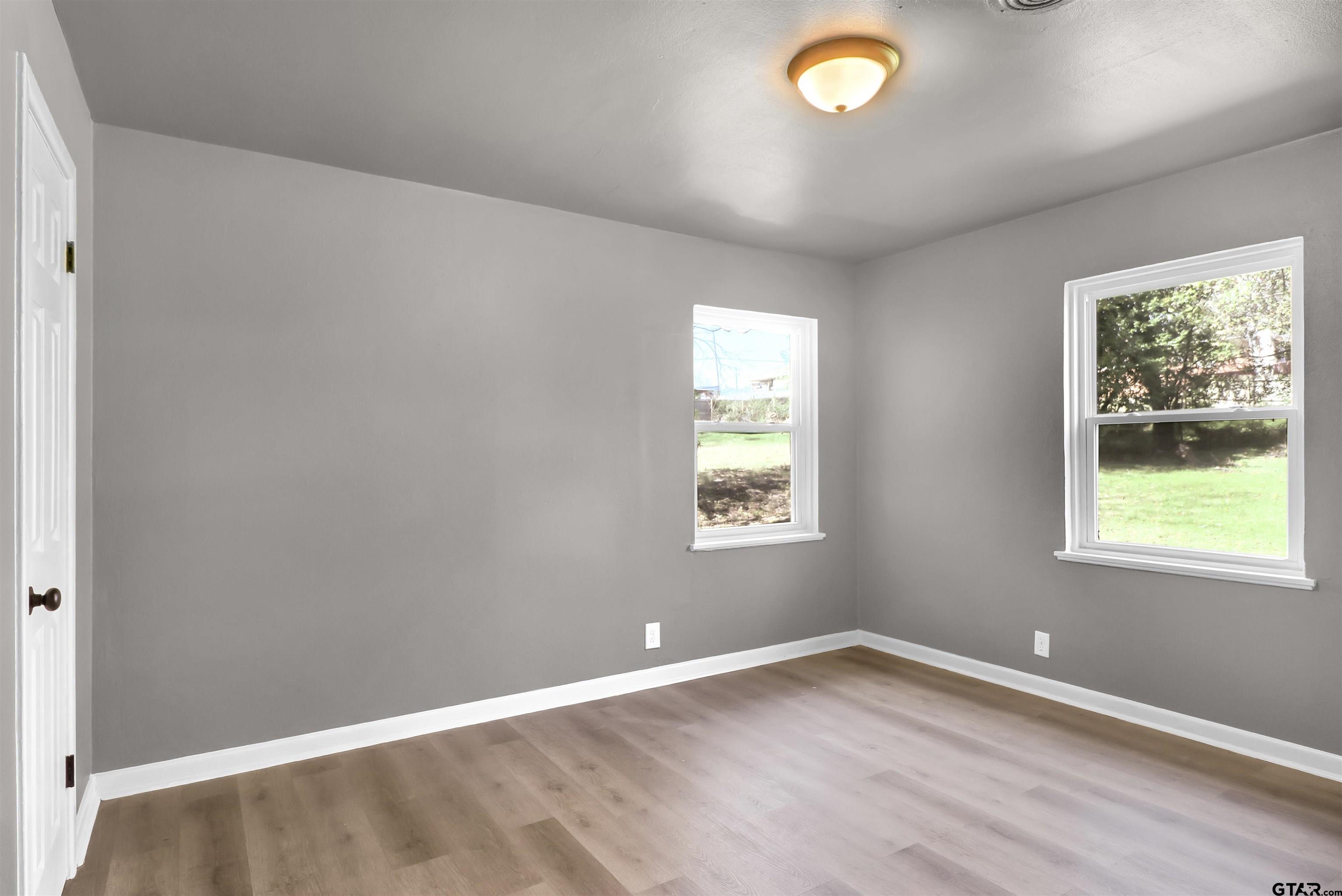 2031 Lee Street Tyler, TX 75702 - Photo 11 of 19