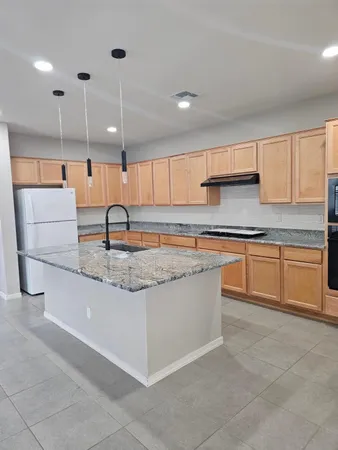 $2,150 | 15092 West Portland Street, Goodyear, AZ 85338