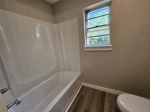 $1,750 | 605 White Street, Whitesboro, TX 76273