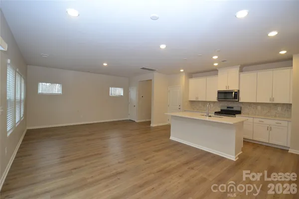 $1,975 | 182 Guardian Gate Drive, Mooresville, NC 28115