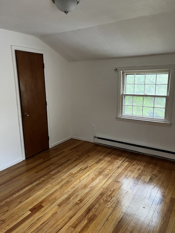 52-54 Campechi Street Springfield, MA 01104 - Photo 4 of 6