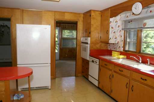 191 Deerfield Road Cranston, RI 02920 - Photo 6 of 10 Other.