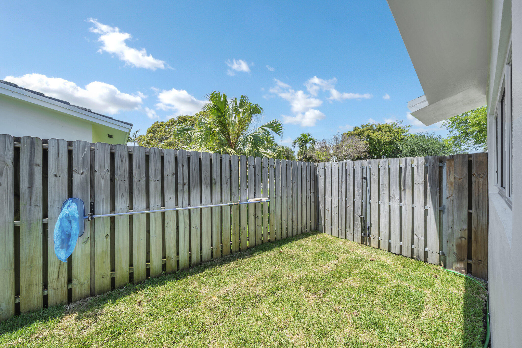 1970 Northeast 32nd Street Lighthouse Point, FL 33064 - Photo 51 of 58 16 Cabana Bath (3)