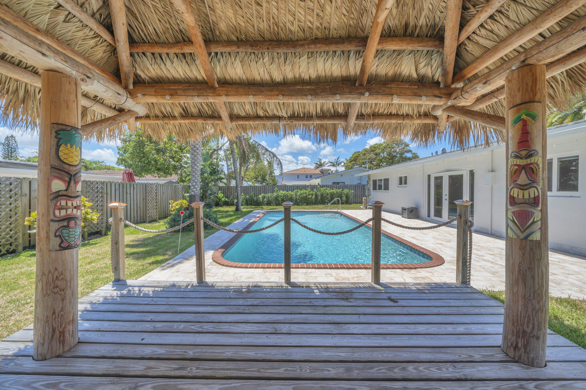 1970 Northeast 32nd Street Lighthouse Point, FL 33064 - Photo 9 of 58 5 Pool + backyard (5)