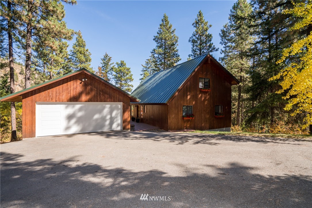 6200 Forest Ridge Drive Wenatchee, WA 98801 - Photo 1 of 24 Gallery Image 1