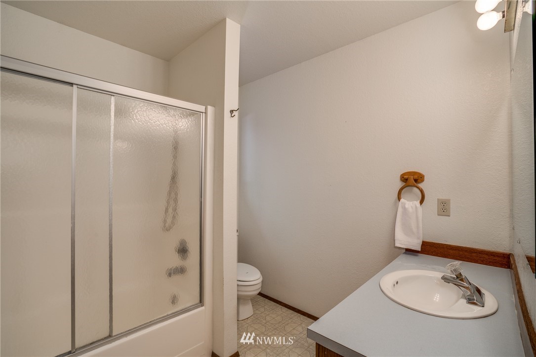 6200 Forest Ridge Drive Wenatchee, WA 98801 - Photo 14 of 24 Gallery Image 14