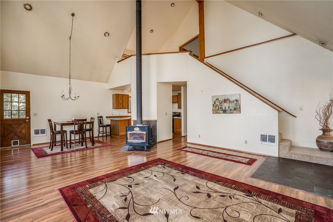 6200 Forest Ridge Drive Wenatchee, WA 98801 - Photo 8 of 24 Gallery Image 8
