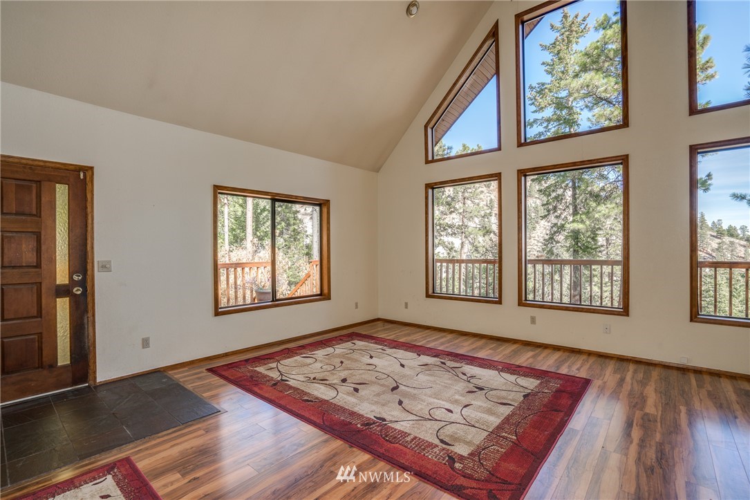 6200 Forest Ridge Drive Wenatchee, WA 98801 - Photo 9 of 24 Gallery Image 9