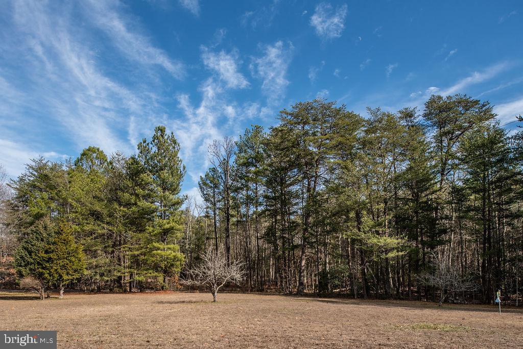 18128 Stoney Point Road King George, VA 22485 - Photo 14 of 49 Gallery Image 14