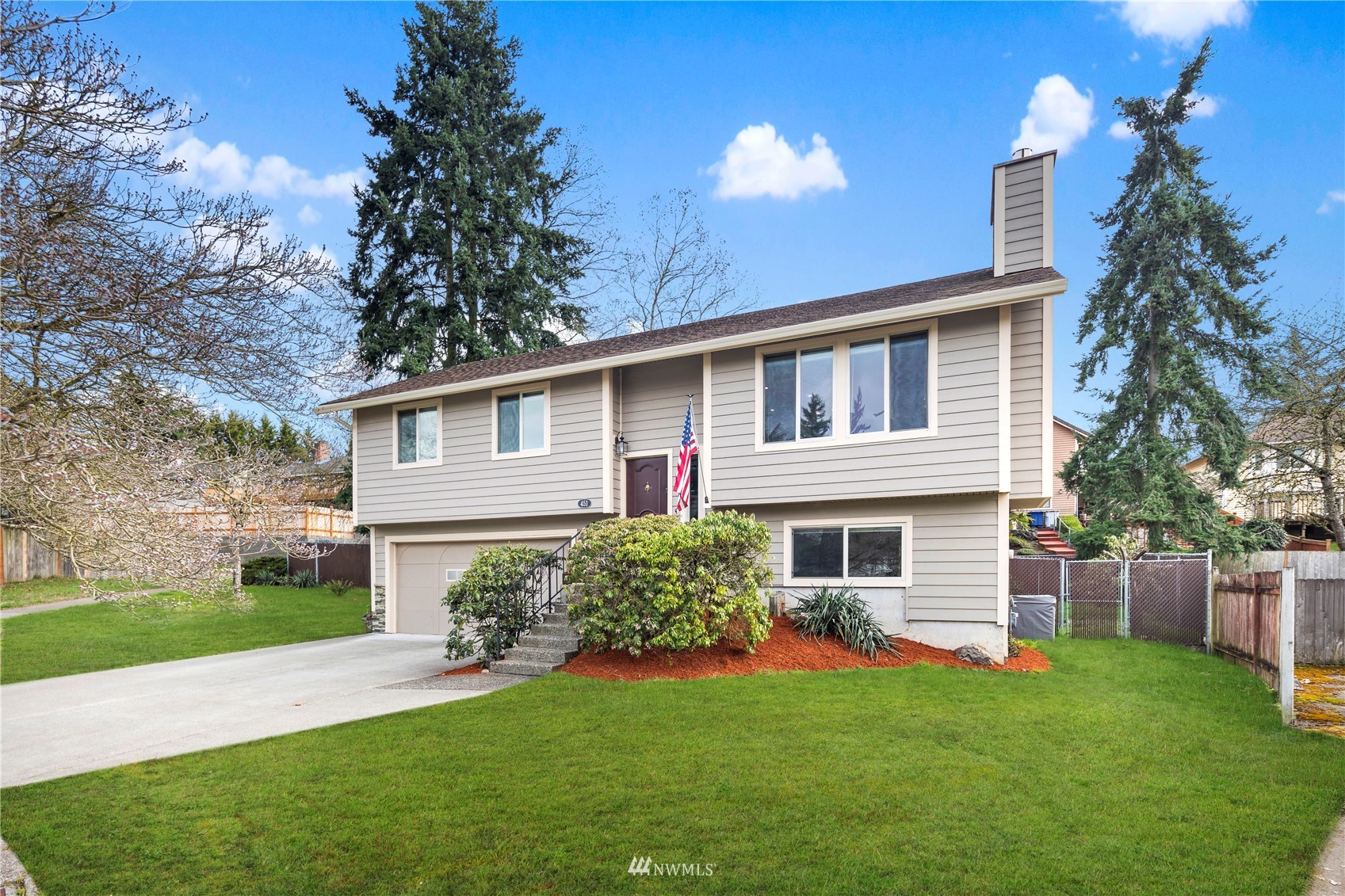 451 Northeast Edmonds Court Renton, WA 98056 - Photo 1 of 29