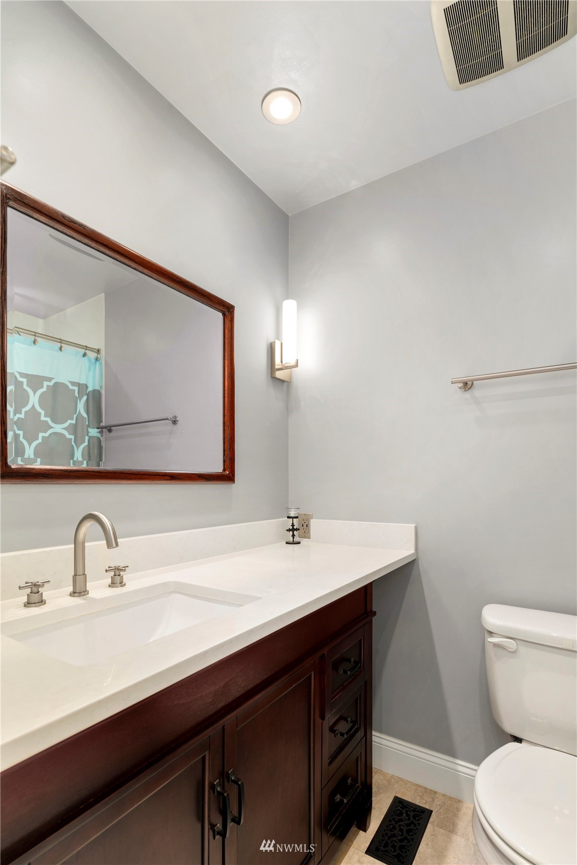 451 Northeast Edmonds Court Renton, WA 98056 - Photo 13 of 29
