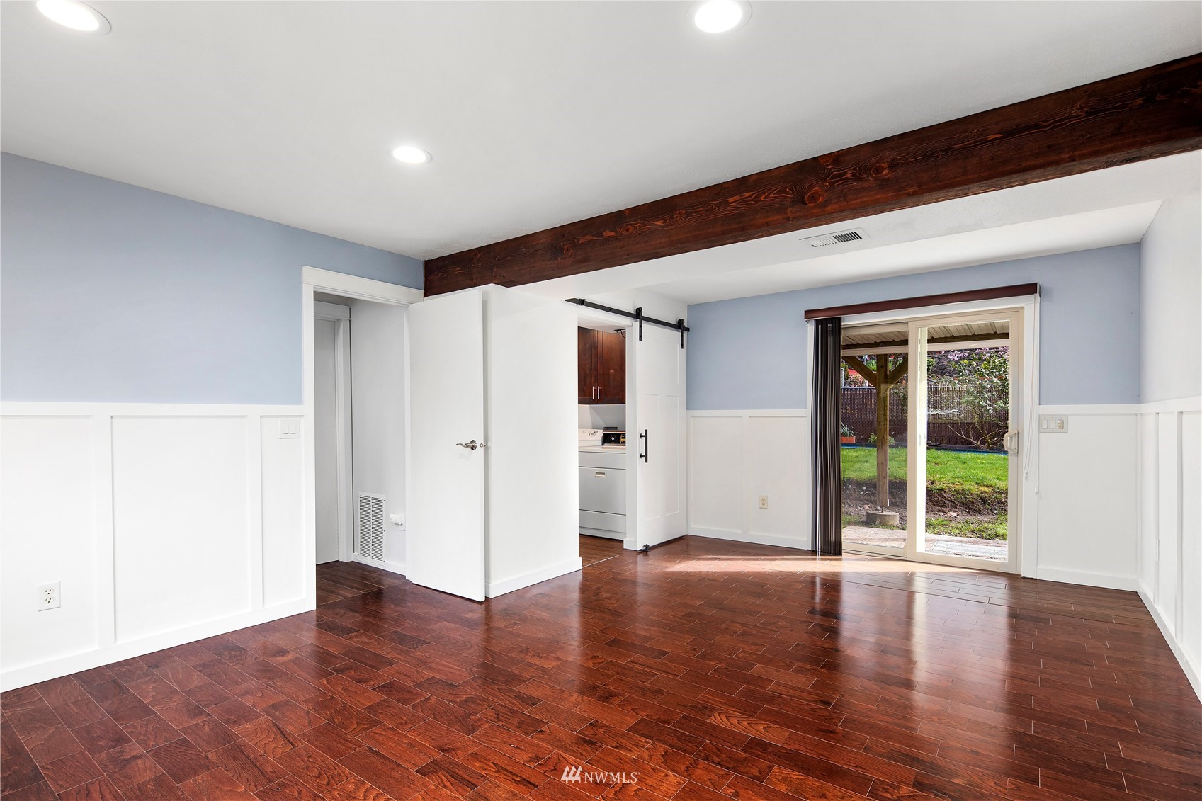 451 Northeast Edmonds Court Renton, WA 98056 - Photo 17 of 29
