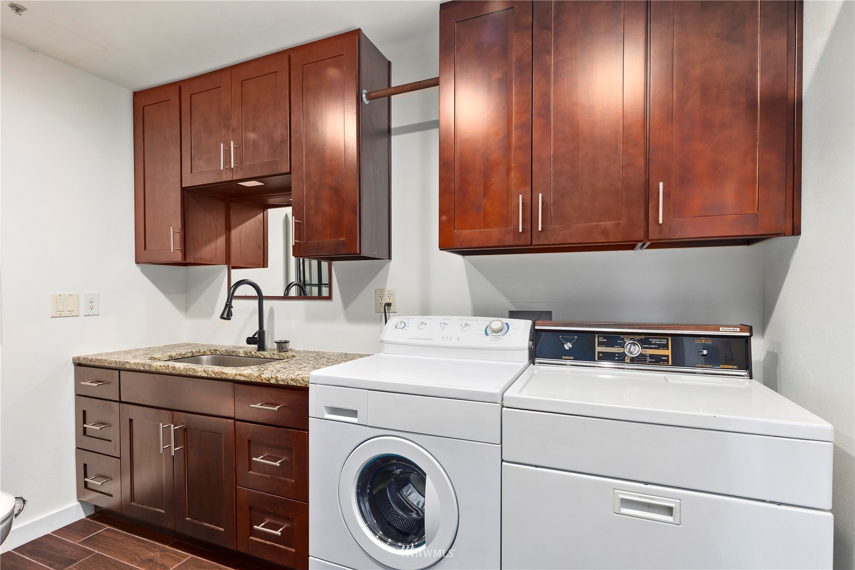 451 Northeast Edmonds Court Renton, WA 98056 - Photo 19 of 29