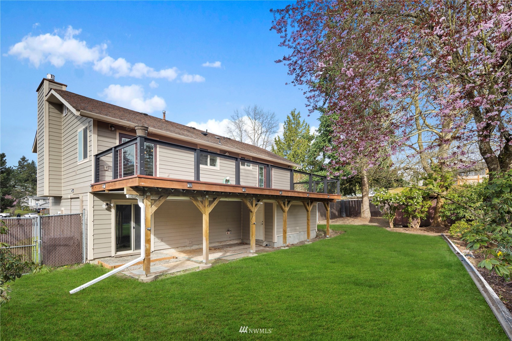 451 Northeast Edmonds Court Renton, WA 98056 - Photo 23 of 29