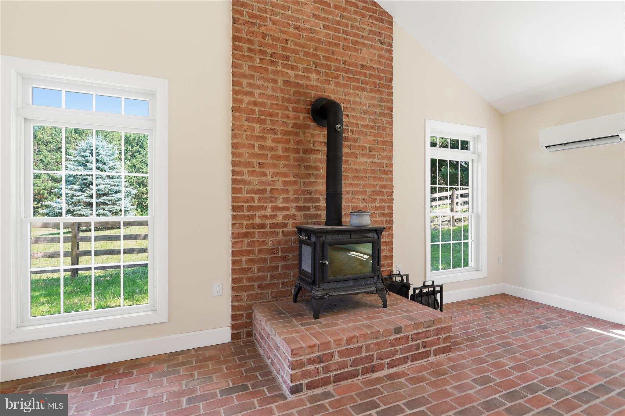 21615 Ridenour Road Boonsboro, MD 21713 - Photo 34 of 81 Great Room/Family Room